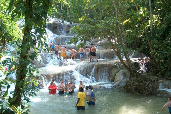 فيلا Ocho Rios Under The Palms المظهر الخارجي الصورة